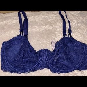 Victoria’s Secret Dream Angels Blue Lace Bra  34DD